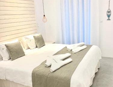 Deluxe Family Suite