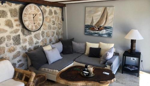 One-Bedroom Villa