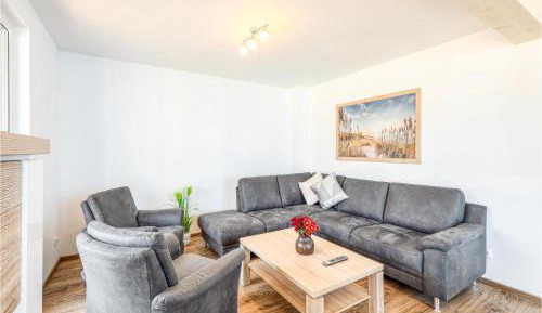 Four-Bedroom Holiday Home
