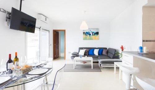 Two-Bedroom Superior Apartment