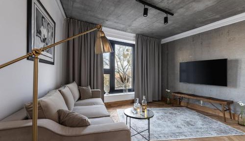 Studio with Balcony