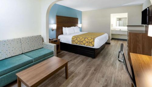 King Room - Mobility Access/Non-Smoking