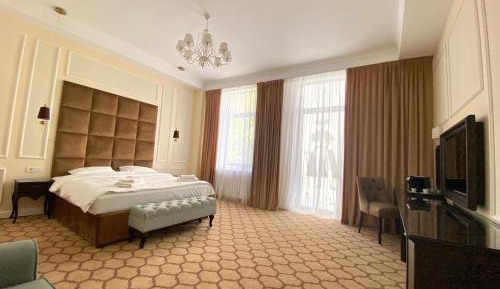 King Room with Balcony