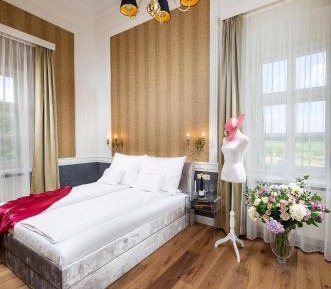 Triple Room with Mountain View