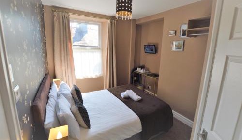 Small Double Room