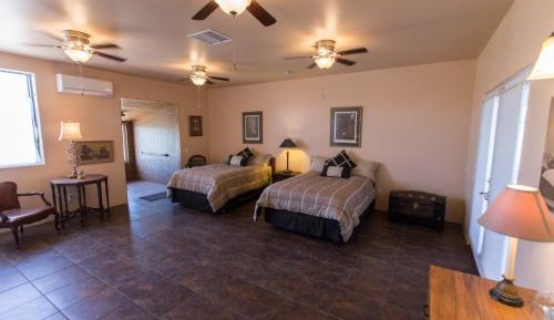 Double Room with Two Double Beds - Disability Access