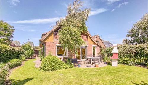 Four-Bedroom Holiday Home