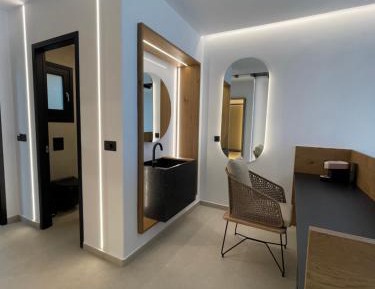 Suite with Private Pool