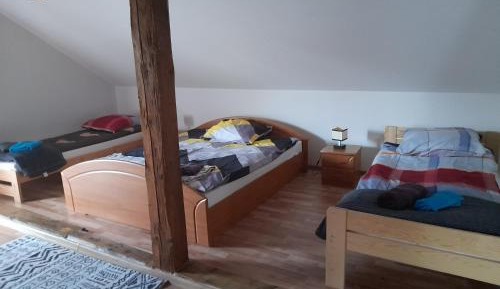 Deluxe Double Room (2 Adults + 1 Child)