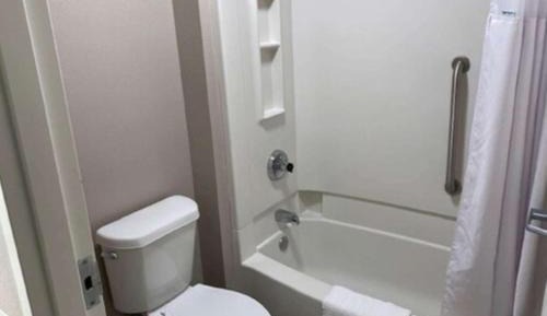 King Room - Mobility Access/Non-Smoking