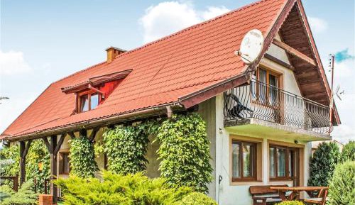 Three-Bedroom Holiday Home 