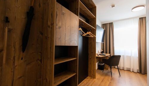 Superior Single Room