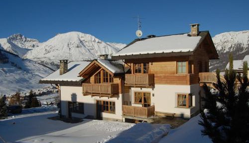 Two-Bedroom Superior Apartment