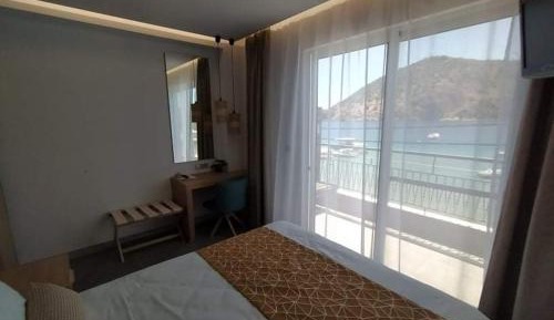 Family Room with Sea View