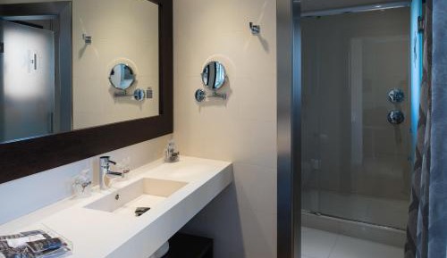 Superior Double or Twin Room with Terrace