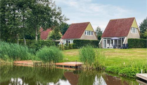Three-Bedroom Holiday Home 