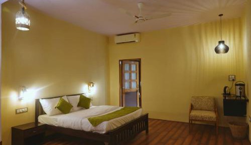 Double Room with Lake View