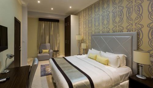 Suite with Sauna