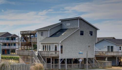 Four-Bedroom Holiday Home