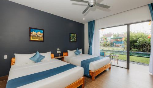 Family Room with Balcony