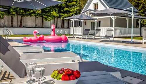 Two-Bedroom Holiday Home