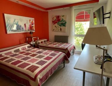 Basic Triple Room