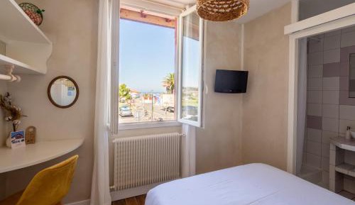 Deluxe Double Room with Sea View