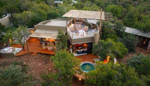 Deluxe Superior Suite