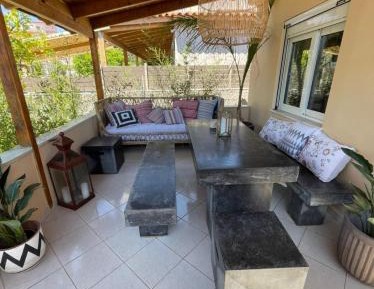 One-Bedroom House
