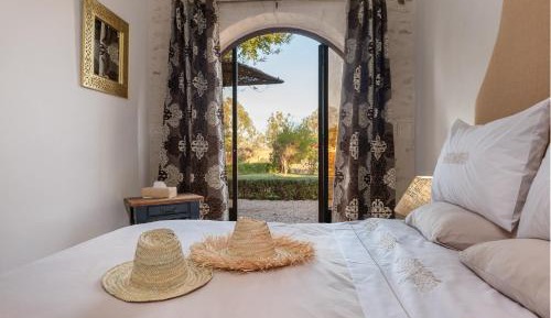 King Room with Pool View