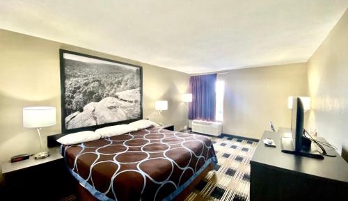 King Room - Mobility Access/Non-Smoking