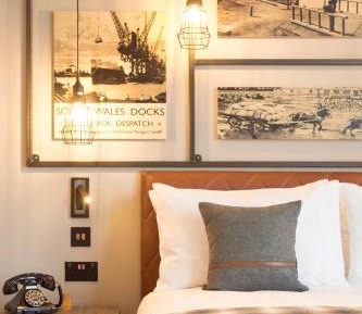 Premium Queen Room with Two Queen Beds