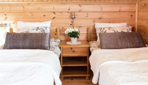 Four-Bedroom Cottage with Sauna