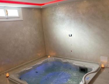 Double Room with Spa Bath