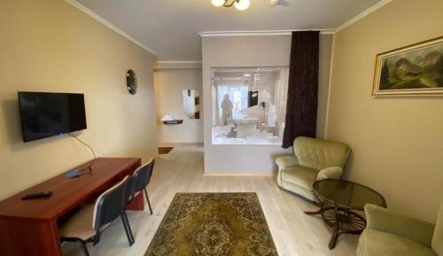 Large Double Room