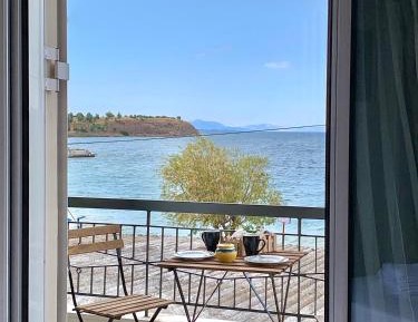 Deluxe Double Room with Balcony and Sea View