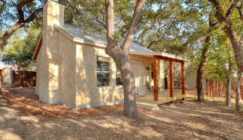 One-Bedroom Holiday Home
