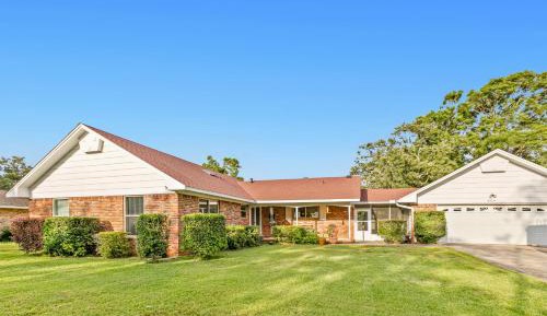 Three Bedroom holiday home 