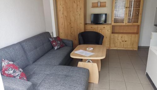 One-Bedroom Bungalow