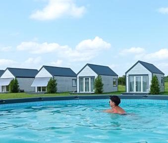 Chalet with Kitchenette 