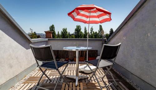 Apartment with Terrace