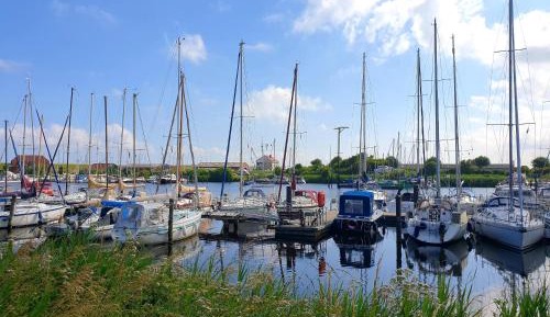 Large Double Room with Harbor View