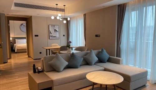 Premier Suite