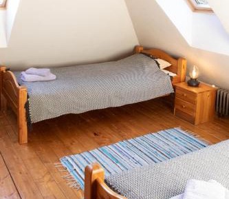 Twin Room with Private Bathroom