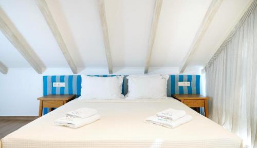 Studio with Sea View