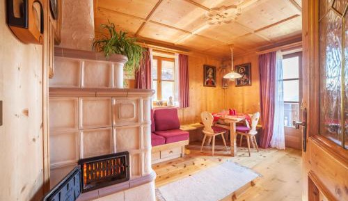 Superior One-Bedroom Apartment with Balcony