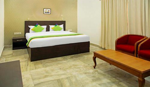 Deluxe Room With City View