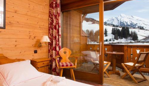 Double or Twin Room with South View