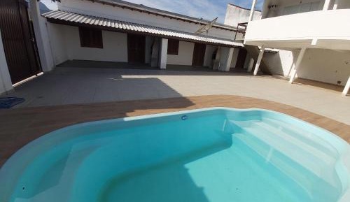 One-Bedroom Holiday Home