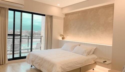 Queen Room with Balcony